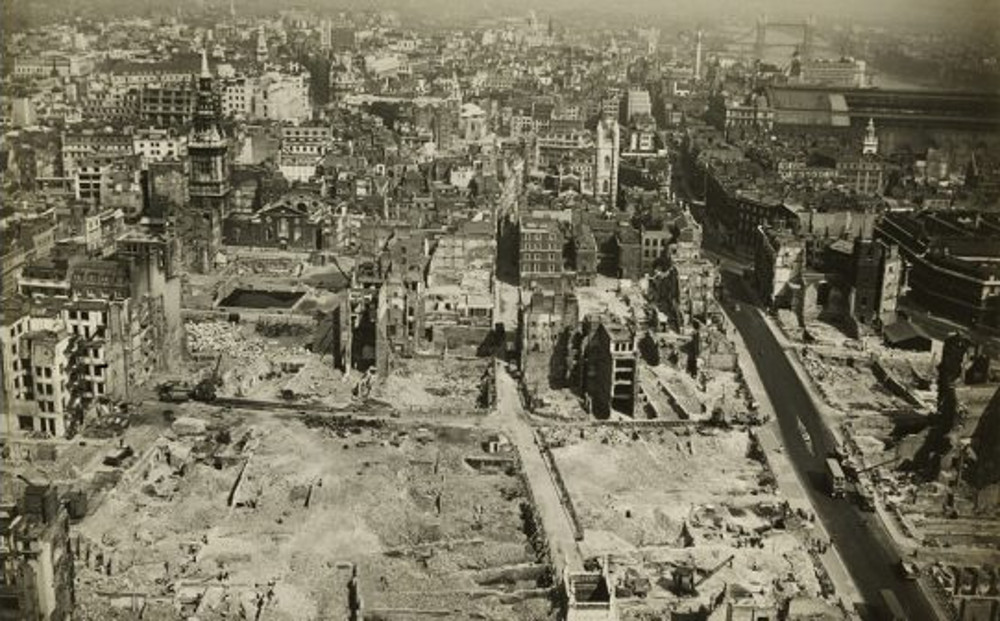 New FREE Exhibition Explores The Art Of The London Blitz | Skint ...